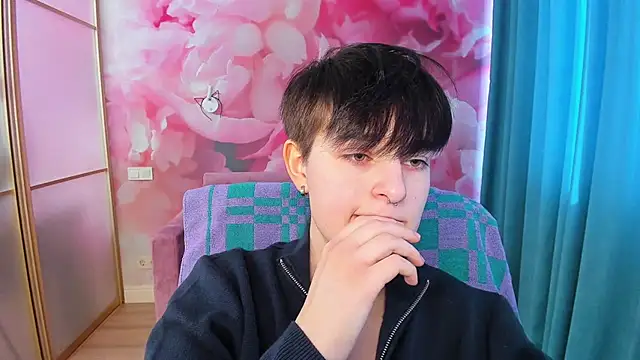 EmiliaYours online show from January 12, 10:23 am