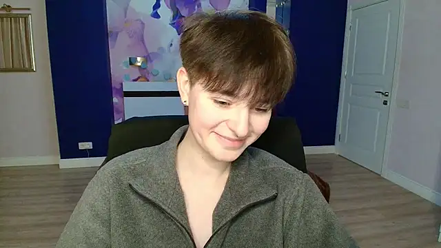 Snapshot of EmiliaYours chatting on February 23, 4:13 pm EmiliaYours online show from February 23, 4:13 pm