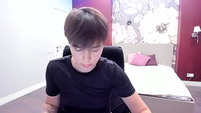 Snapshot of EmiliaYours chatting on September 9, 3:55 pm EmiliaYours online show from September 9, 3:55 pm