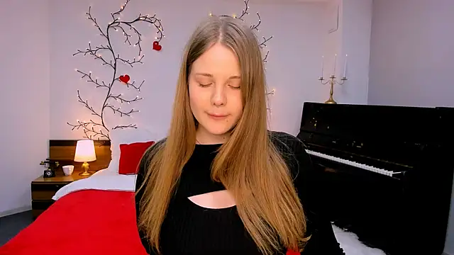 holy kitty online show from March 10, 3:01 am