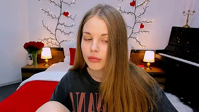 holy kitty online show from September 13, 9:09 am