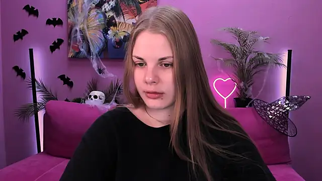 holy kitty online show from November 10, 6:12 am