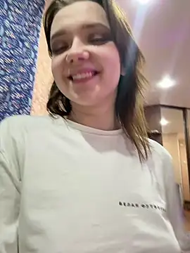 Snapshot of JennyPortman chatting on March 18, 11:20 pm JennyPortman online show from March 18, 11:20 pm