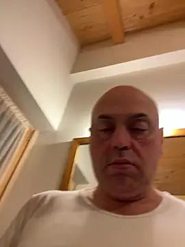 Snapshot of pantomax chatting on December 7, 9:55 pm pantomax online show from December 7, 9:55 pm