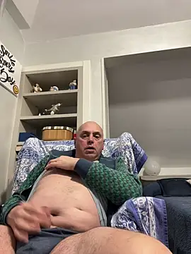 Snapshot of pantomax chatting on March 3, 4:56 pm pantomax online show from March 3, 4:56 pm