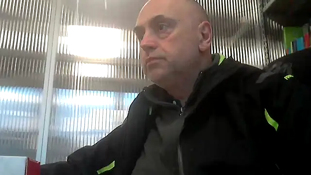 Snapshot of pantomax chatting on March 18, 6:03 am pantomax online show from March 18, 6:03 am