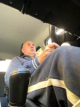 Snapshot of pantomax chatting on September 28, 12:54 pm pantomax online show from September 28, 12:54 pm