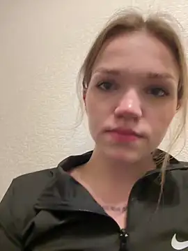 Snapshot of KitteCat chatting on January 30, 8:21 pm KitteCat online show from January 30, 8:21 pm