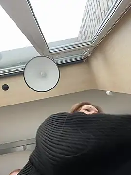 Snapshot of KitteCat chatting on February 15, 1:16 pm KitteCat online show from February 15, 1:16 pm