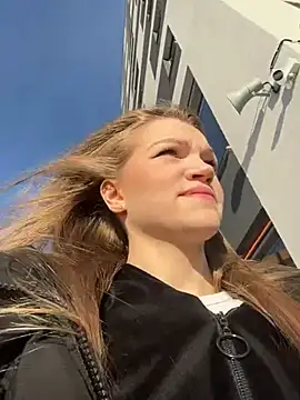 Snapshot of KitteCat chatting on February 23, 12:16 pm KitteCat online show from February 23, 12:16 pm