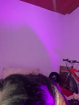 Snapshot of Cassie-millers chatting on December 9, 1:13 pm Cassie-millers online show from December 9, 1:13 pm