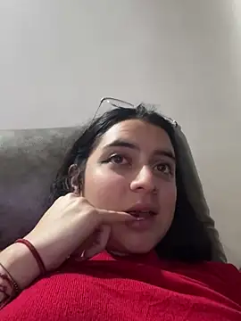 Snapshot of Cassie-millers chatting on December 14, 12:11 am Cassie-millers online show from December 14, 12:11 am