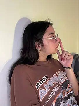 Snapshot of Cassie-millers chatting on December 18, 6:03 pm Cassie-millers online show from December 18, 6:03 pm