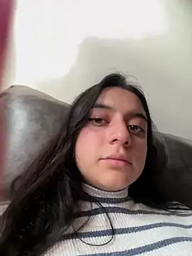 Snapshot of Cassie-millers chatting on December 23, 10:12 pm Cassie-millers online show from December 23, 10:12 pm