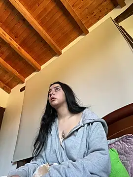 Snapshot of Cassie-millers chatting on January 18, 5:48 pm Cassie-millers online show from January 18, 5:48 pm