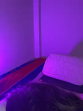 Snapshot of Cassie-millers chatting on January 28, 2:21 pm Cassie-millers online show from January 28, 2:21 pm