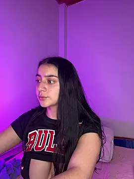 Snapshot of Cassie-millers chatting on February 17, 4:15 pm Cassie-millers online show from February 17, 4:15 pm