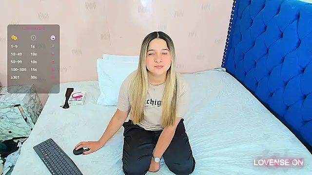 collegepawglovedaddy online show from January 24, 8:00 pm