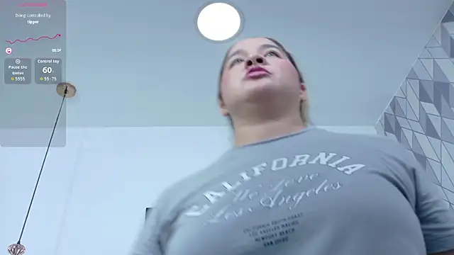 collegepawglovedaddy online show from April 12, 8:14 pm