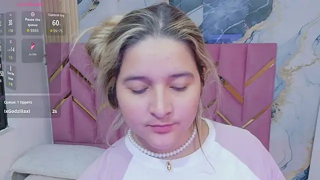 collegepawglovedaddy online show from April 18, 4:38 am