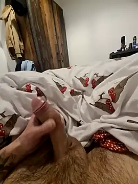 NiceBone000 online show from January 8, 8:50 pm