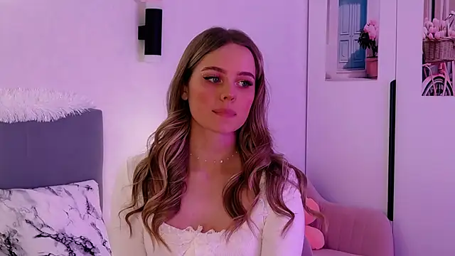 SIlviaBeyt online show from January 19, 11:10 pm