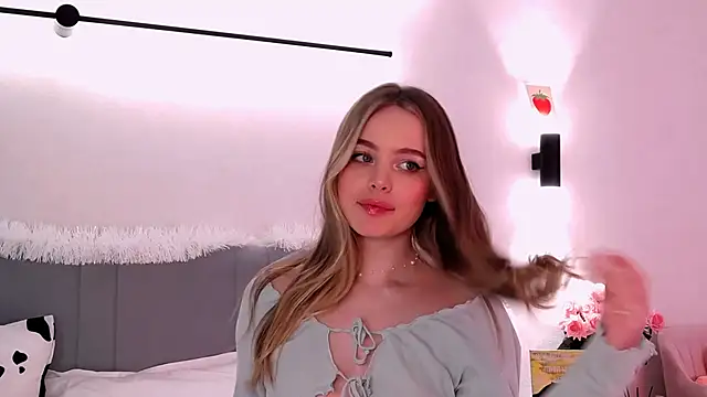 SIlviaBeyt online show from February 23, 10:53 pm