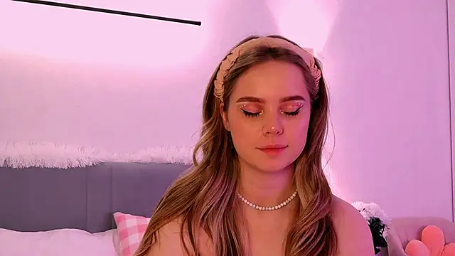 SIlviaBeyt online show from March 14, 9:21 pm