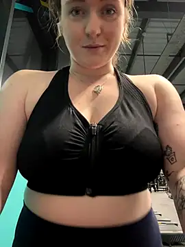 BustyBonnieUK online show from November 9, 9:57 pm