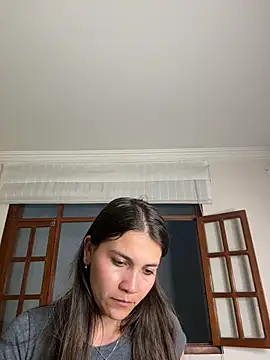 aurora divine online show from September 25, 10:57 pm