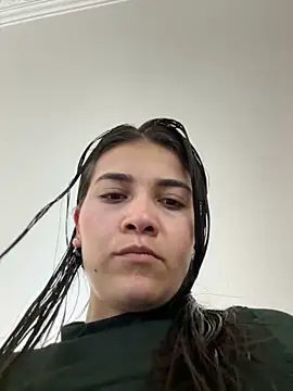 aurora divine online show from October 13, 1:00 pm