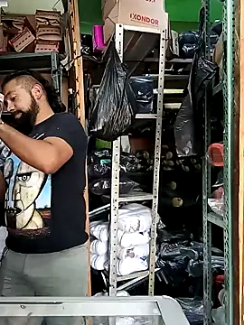 Snapshot of sabor_Latino_bdsm chatting on January 24, 5:21 pm sabor Latino bdsm online show from January 24, 5:21 pm