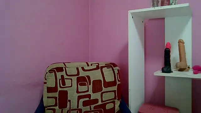 LolaBoobs online show from January 10, 6:15 am