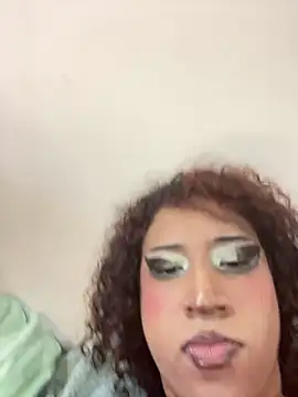 Snapshot of zahrivk1 chatting on January 12, 12:23 pm zahrivk1 online show from January 12, 12:23 pm