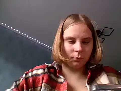 Thalia  Star online show from January 8, 12:15 pm