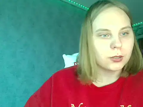 Thalia  Star online show from March 3, 1:20 pm