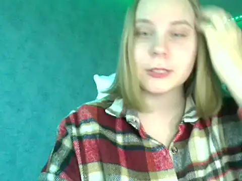 Thalia  Star online show from March 4, 8:57 am