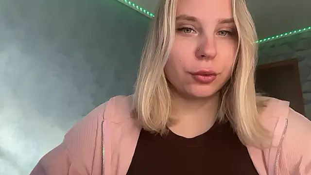 Thalia  Star online show from October 15, 10:48 am