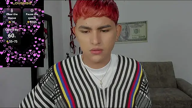 Lyam ap online show from December 17, 8:45 am