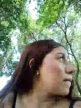 Snapshot of Caro_kitty- chatting on February 4, 3:15 pm Caro kitty- online show from February 4, 3:15 pm