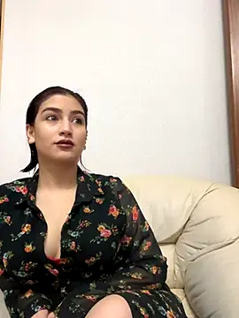 StormBeverly online show from December 4, 12:36 pm