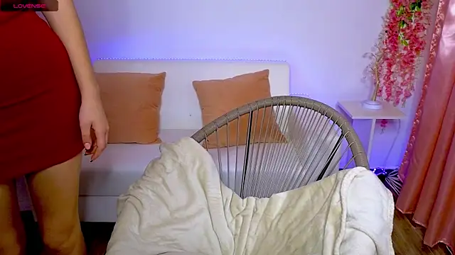 CooperAllana online show from March 20, 8:09 am