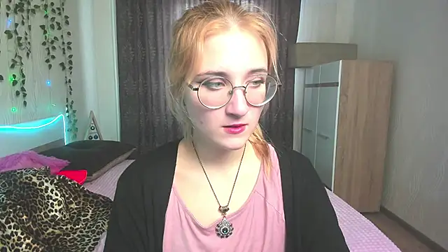 Miss Elsa  online show from December 22, 7:11 am