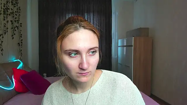 Miss Elsa  online show from February 18, 3:21 am