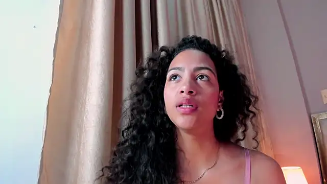 AntonellaHall  online show from December 22, 12:35 pm