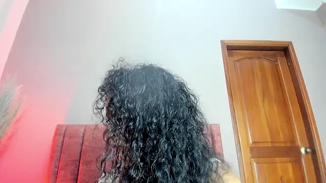 AntonellaHall  online show from February 7, 12:31 pm