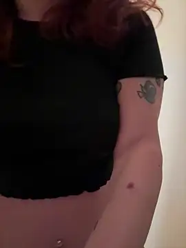 Snapshot of Nala_95 chatting on March 1, 6:32 pm Nala 95 online show from March 1, 6:32 pm