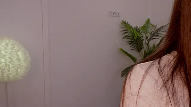 Lilly Colins online show from February 1, 5:58 pm