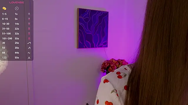 Lilly Colins online show from February 20, 3:30 pm