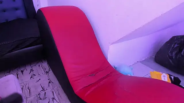 Snapshot of Camila_TransGirl chatting on March 12, 10:16 am Camila TransGirl online show from March 12, 10:16 am